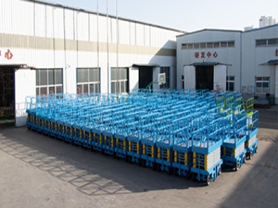 剪叉式升降機(jī)安全操作常識(shí)