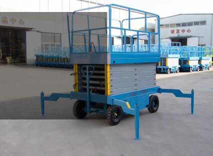 移動(dòng)液壓式升降機(jī)