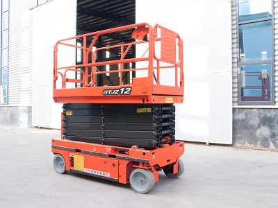 移動(dòng)剪叉式升降機(jī)