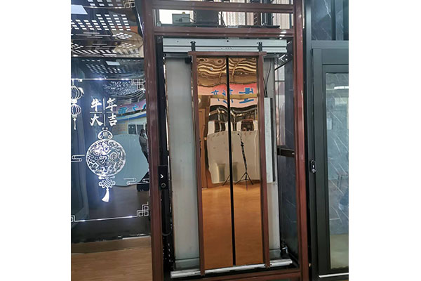 家用電梯